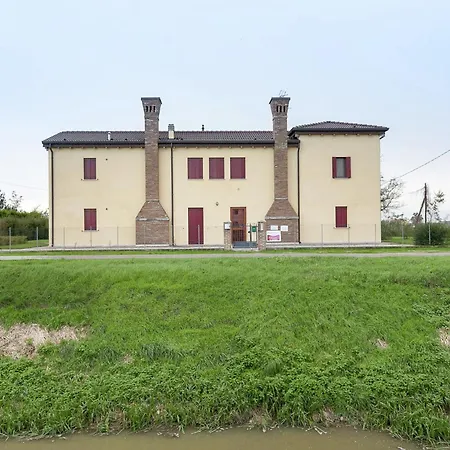 Belvilla By Oyo Casa Rosolina Due Il Piano